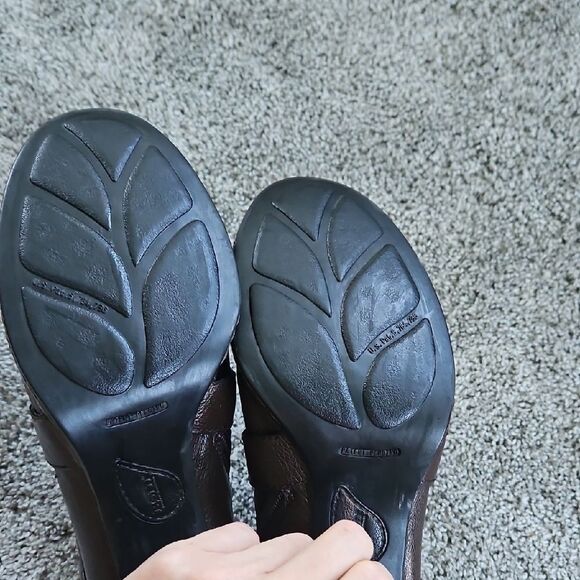 Born Dark Brown Leather Heeled Boots 11 - Picture 6 of 9